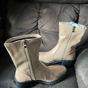Beige Lattelier silver rhinestone boots